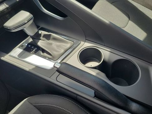 New 2026 Hyundai Elantra SE FWD image 15