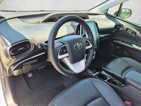 Used 2018 Toyota Prius Prime Advanced FWD image 9
