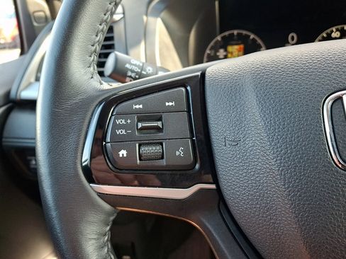 Certified 2025 Honda Odyssey EX-L image 24