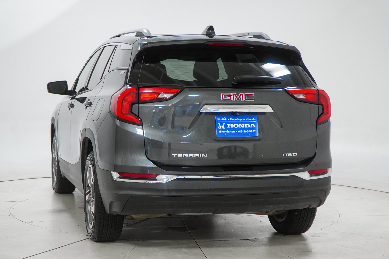 Used 2020 GMC Terrain SLT AWD/4WD image 7