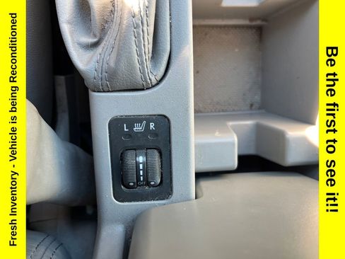 Used 2010 Subaru Forester 2.5X Limited image 30