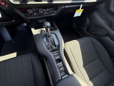 New 2026 Honda HR-V LX image 19
