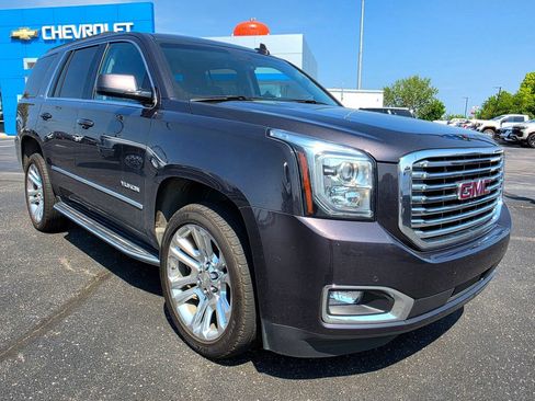 Used 2018 GMC Yukon SLT w/ Premium Edition AWD/4WD image 13