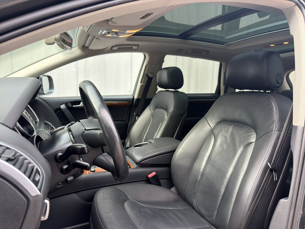 Used 2015 Audi Q7 TDI Premium Plus w/ Premium Plus Package AWD/4WD image 11
