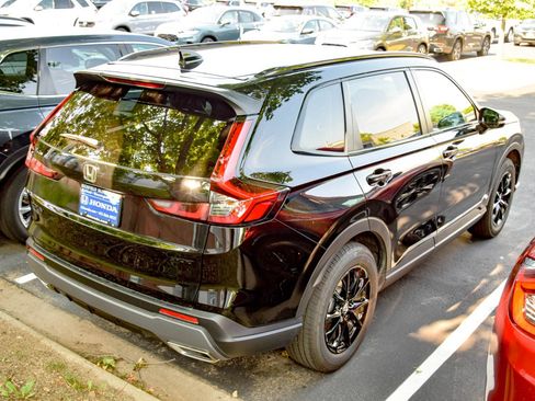 Used 2026 Honda CR-V Sport image 5