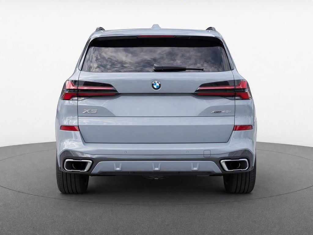 Used 2026 BMW X5 xDrive40i AWD/4WD image 5