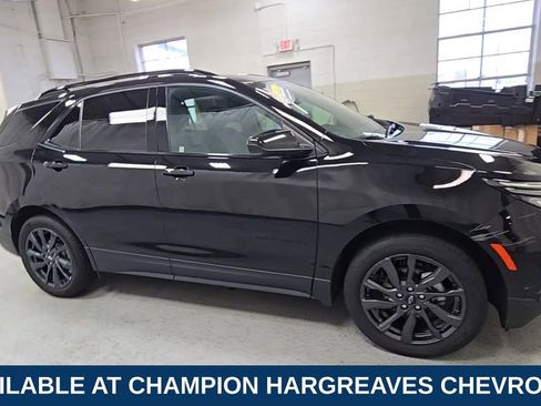 Certified 2023 Chevrolet Equinox RS FWD image 2