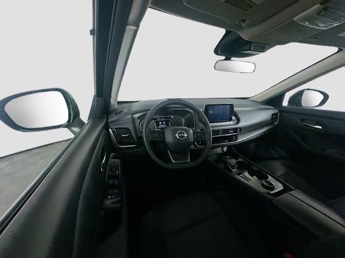 Used 2026 Nissan Rogue SV AWD/4WD image 18