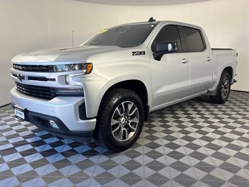 Used 2021 Chevrolet Silverado 1500 RST w/ All Star Edition Plus AWD/4WD image 2