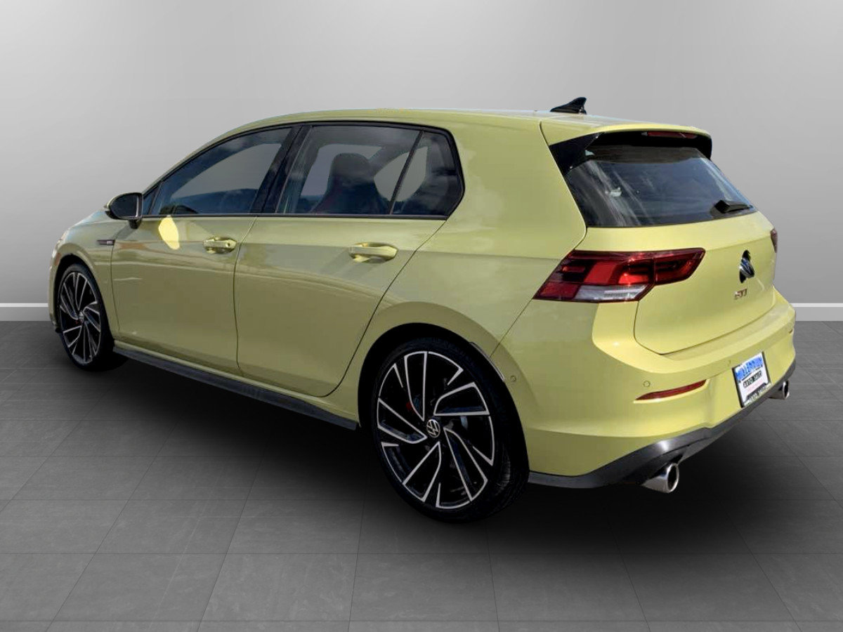 Used 2022 Volkswagen GTI Autobahn FWD image 5
