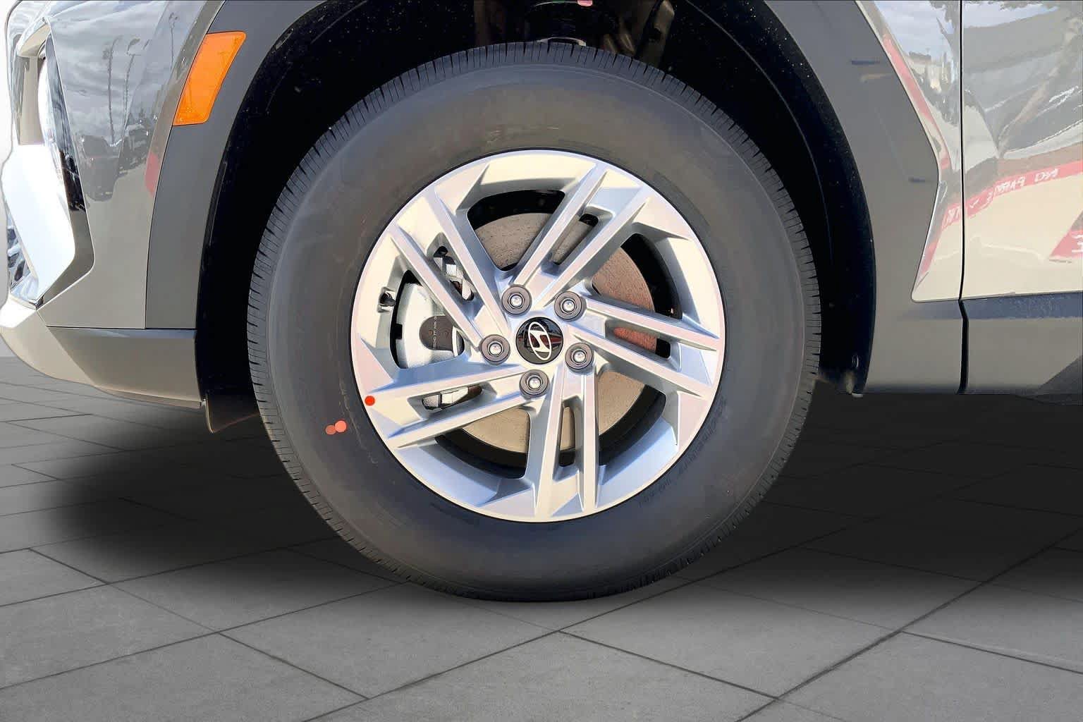 New 2026 Hyundai Tucson SE FWD image 11