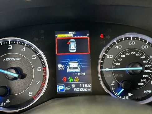 Used 2019 Subaru Ascent Touring w/ Popular Package #2 image 18