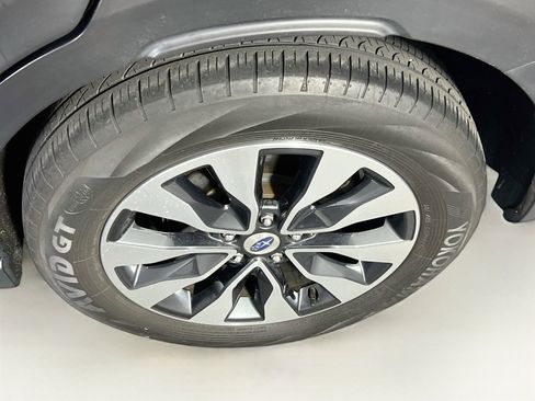 Used 2023 Subaru Outback Limited image 31