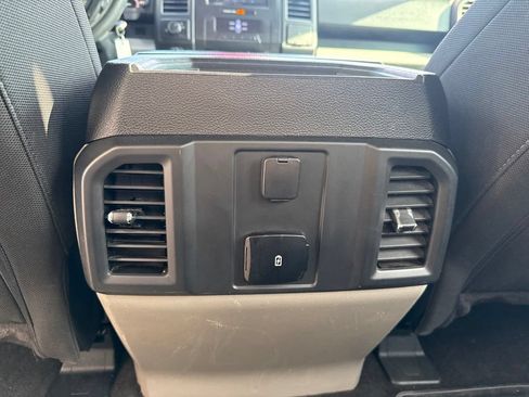 Used 2019 Ford F150 XL w/ Equipment Group 101A Mid RWD image 16