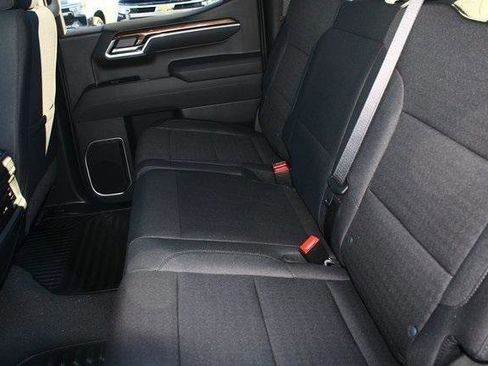 New 2026 Chevrolet Silverado 1500 LT w/ Z71 Off-Road Package image 12