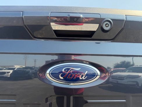 Used 2022 Ford F150 Lariat w/ Equipment Group 502A High AWD/4WD image 15