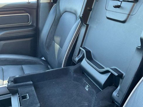 Used 2021 RAM 1500 Laramie AWD/4WD image 32