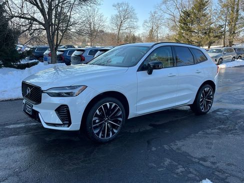 New 2026 Volvo XC60 B5 Ultra w/ Protection Package Premier image 5