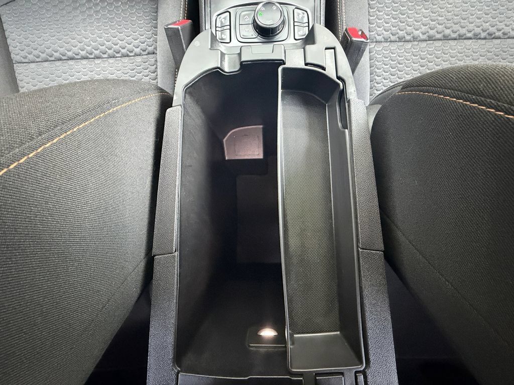 Used 2020 GMC Terrain SLE w/ Driver Convenience Package AWD/4WD image 34