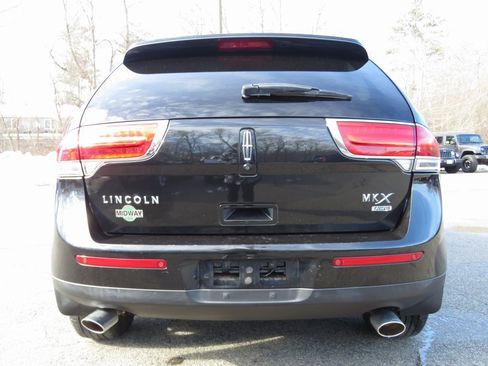 Used 2014 Lincoln MKX AWD w/ Equipment Group 101A image 6