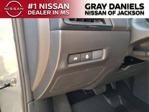 New 2026 Nissan Sentra SR w/ SR All Weather Package FWD image 12
