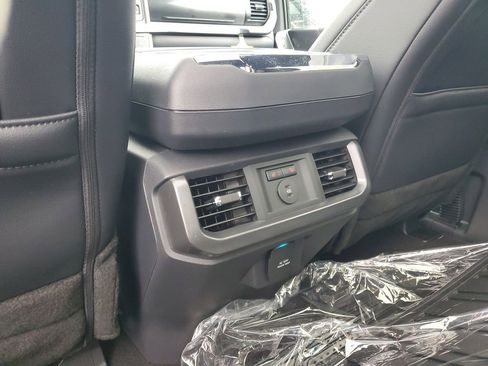 New 2026 Ford F150 Lariat w/ Equipment Group 502A High AWD/4WD image 33