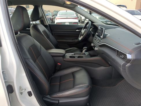 Used 2021 Nissan Altima 2.5 SR image 32