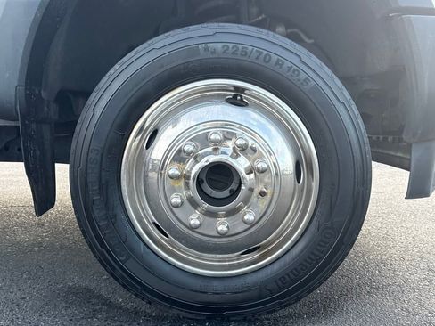 Used 2017 Ford F550 4x4 Regular Cab Super Duty image 13