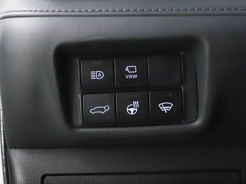 Used 2020 Toyota Highlander Platinum image 24