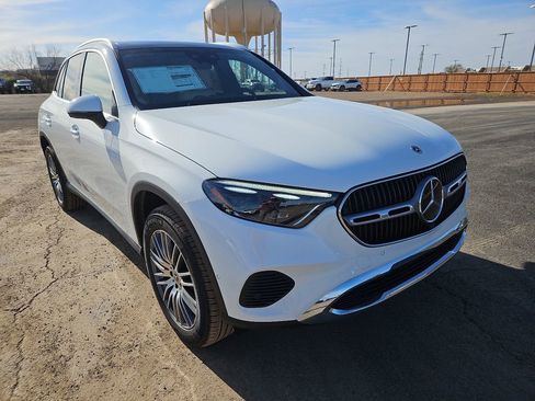 New 2026 Mercedes-Benz GLC 300 4MATIC image 11
