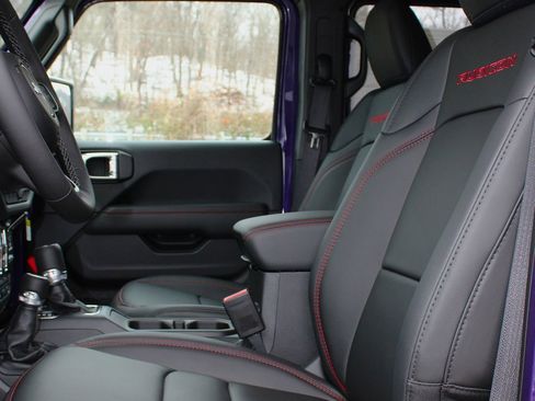 New 2026 Jeep Wrangler Unlimited Rubicon image 16