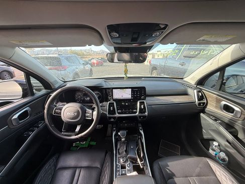 Used 2022 Kia Sorento SX Prestige image 7