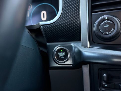 Used 2022 Ford F150 Limited image 46