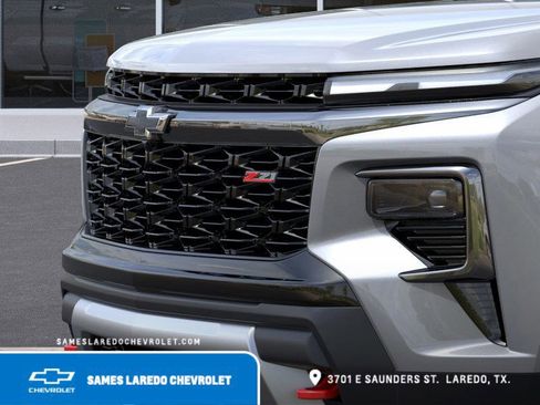 New 2026 Chevrolet Traverse Z71 w/ Driver Confidence Package image 13