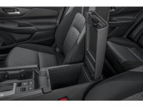 Used 2026 Nissan Sentra SV w/ SV Convenience Package FWD image 16