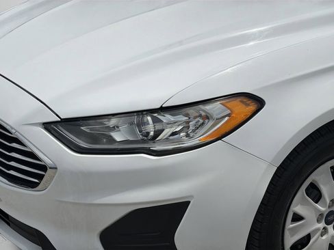Used 2019 Ford Fusion S FWD image 6