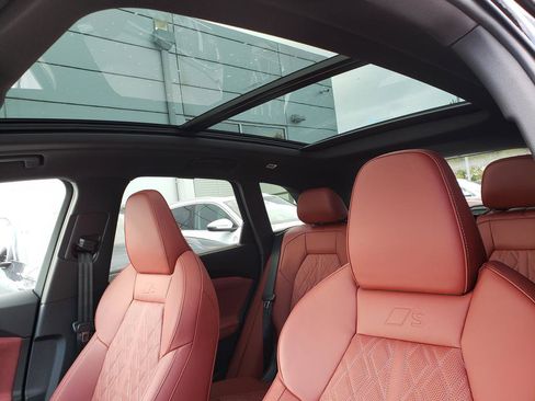 New 2025 Audi SQ5 Premium Plus image 7