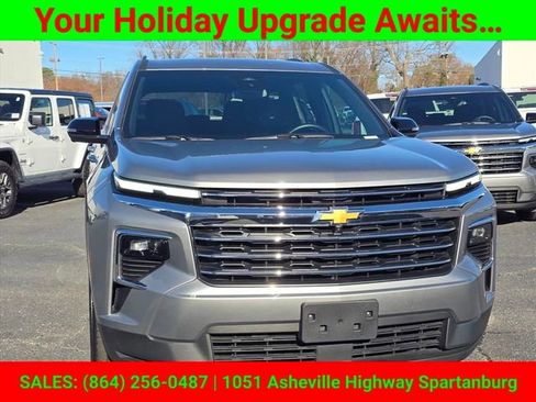 Certified 2024 Chevrolet Traverse LT image 10