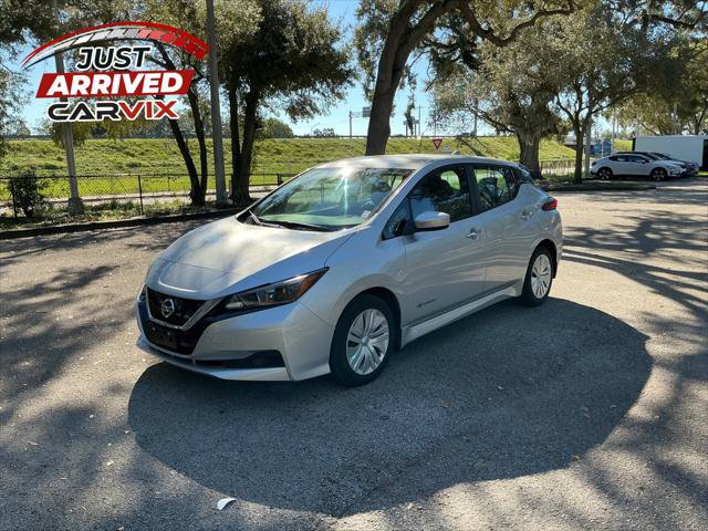 Used 2018 Nissan Leaf S w/ S Charge Package FWD image 2