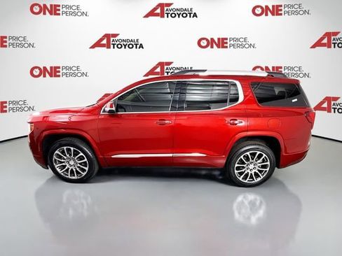 Used 2023 GMC Acadia Denali FWD image 4