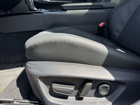 Used 2025 Toyota Camry XLE w/ Premium Plus Package FWD image 12