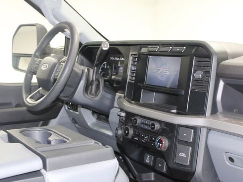 Used 2023 Ford F350 XL w/ Snow Plow Prep Package image 30