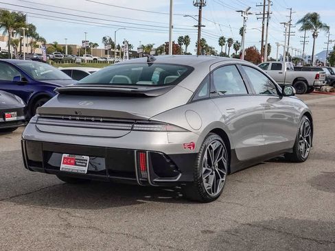 Used 2024 Hyundai Ioniq 6 Limited image 4