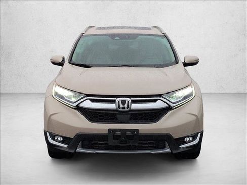 Used 2018 Honda CR-V Touring image 2