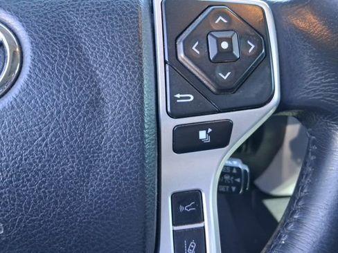 Used 2019 Toyota Tundra Limited w/ Limited Premium Package image 20