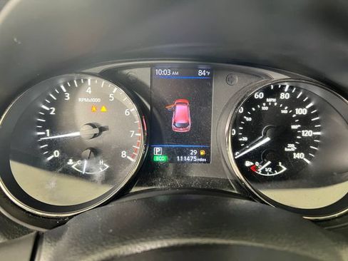 Used 2020 Nissan Rogue S FWD image 16