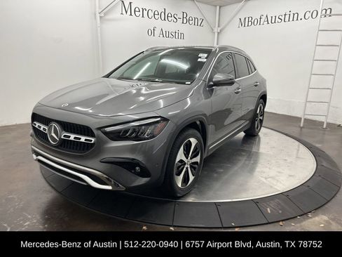 Certified 2025 Mercedes-Benz GLA 250 image 3