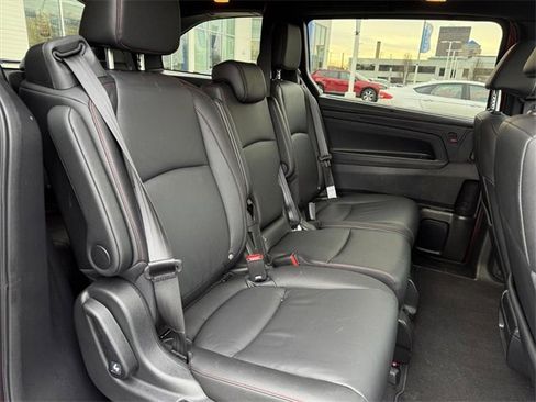 Certified 2026 Honda Odyssey Sport-L image 11