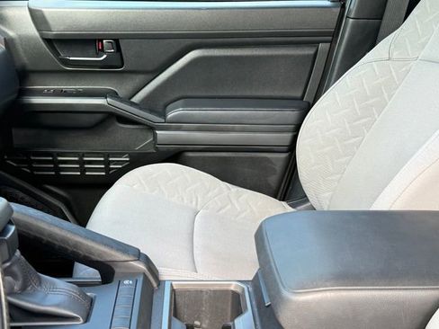 Used 2024 Toyota Tacoma SR5 RWD image 11