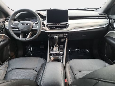 Certified 2023 Jeep Compass Limited AWD/4WD image 10